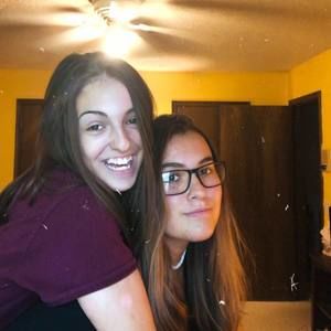 Meet your Posher, Caroline